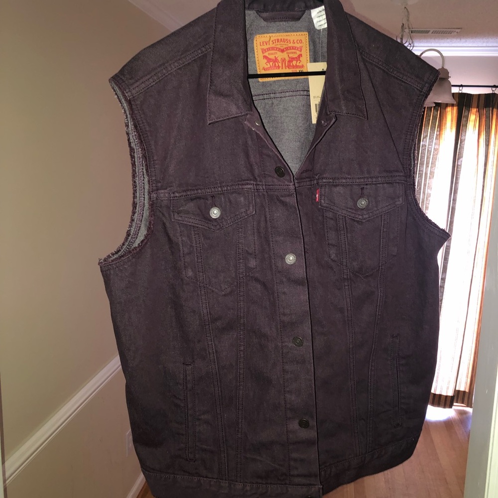 Levi jean vest